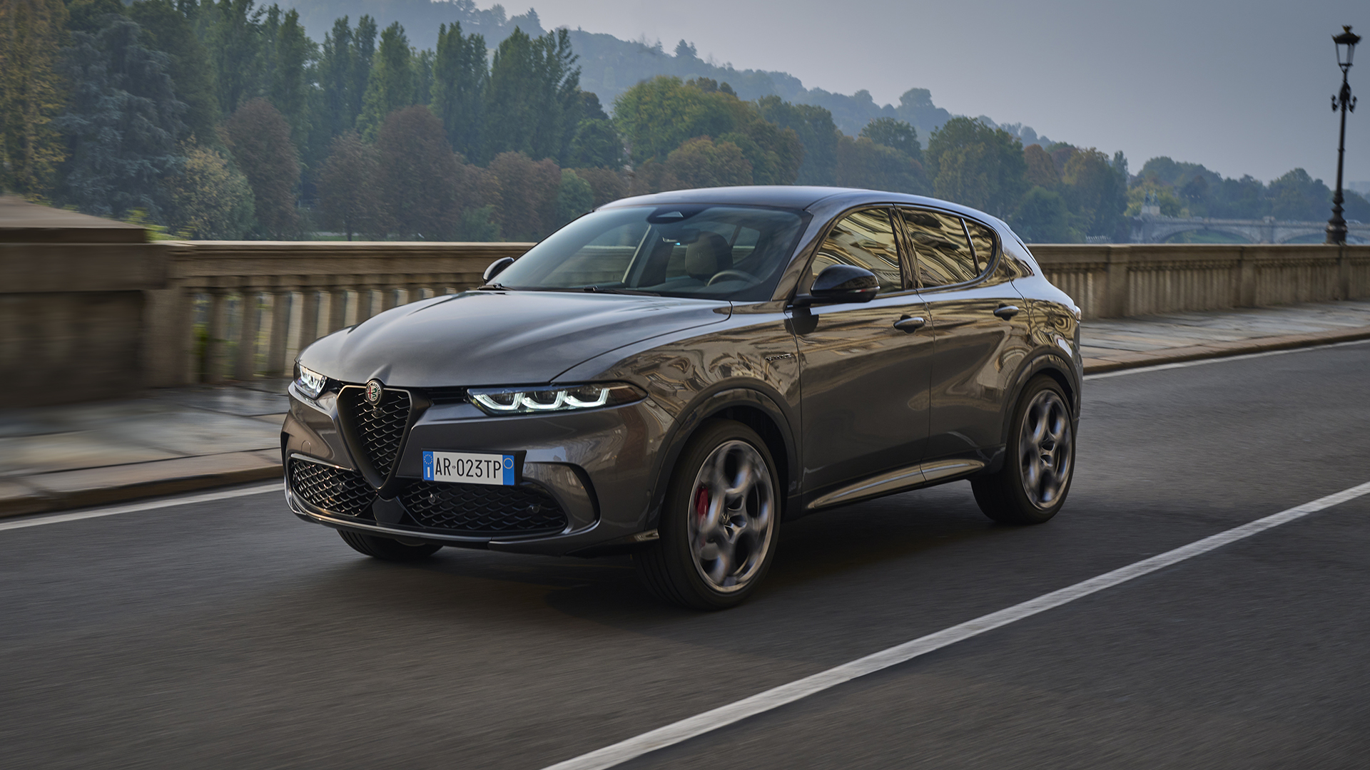 Tonale Ibrida Plug-in Q4 performance – Alfa Romeo